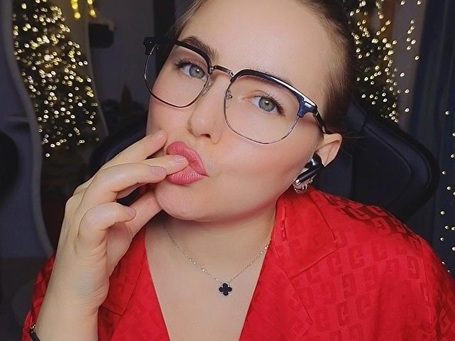 Milfa Mira picku svoju dira